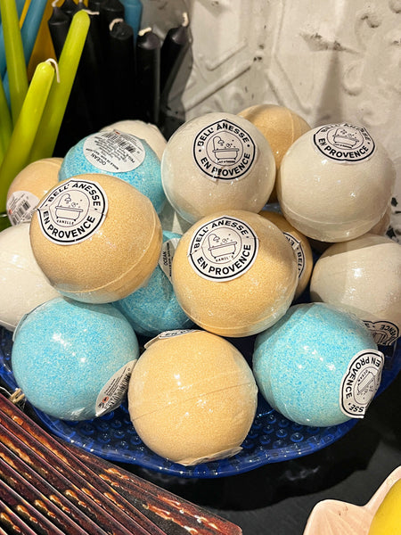 Bell Anesse Bath Bomb - Vanilla – Lola & SiDney