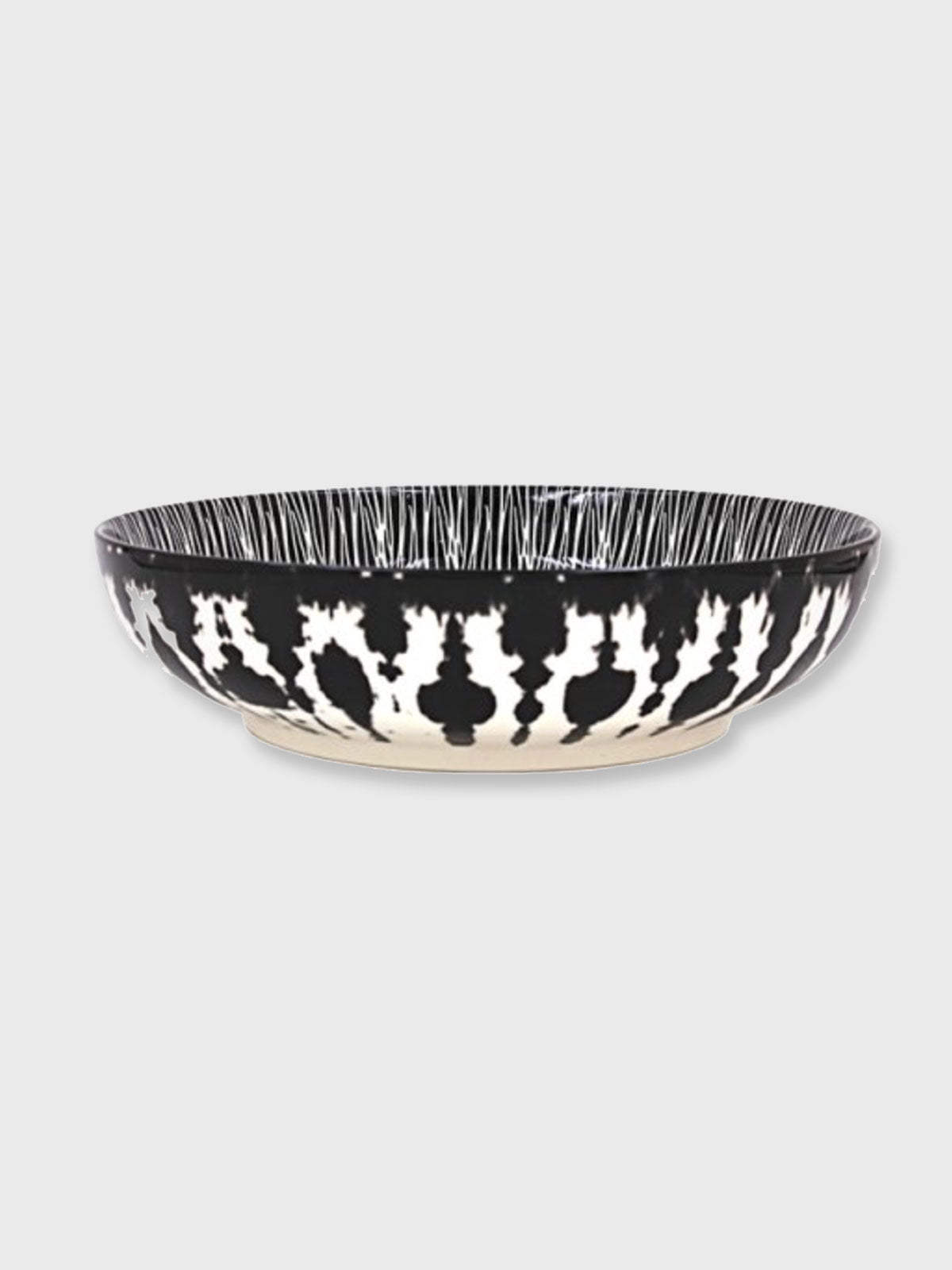 Ceramic Amari Bowl 22cm - Black & White