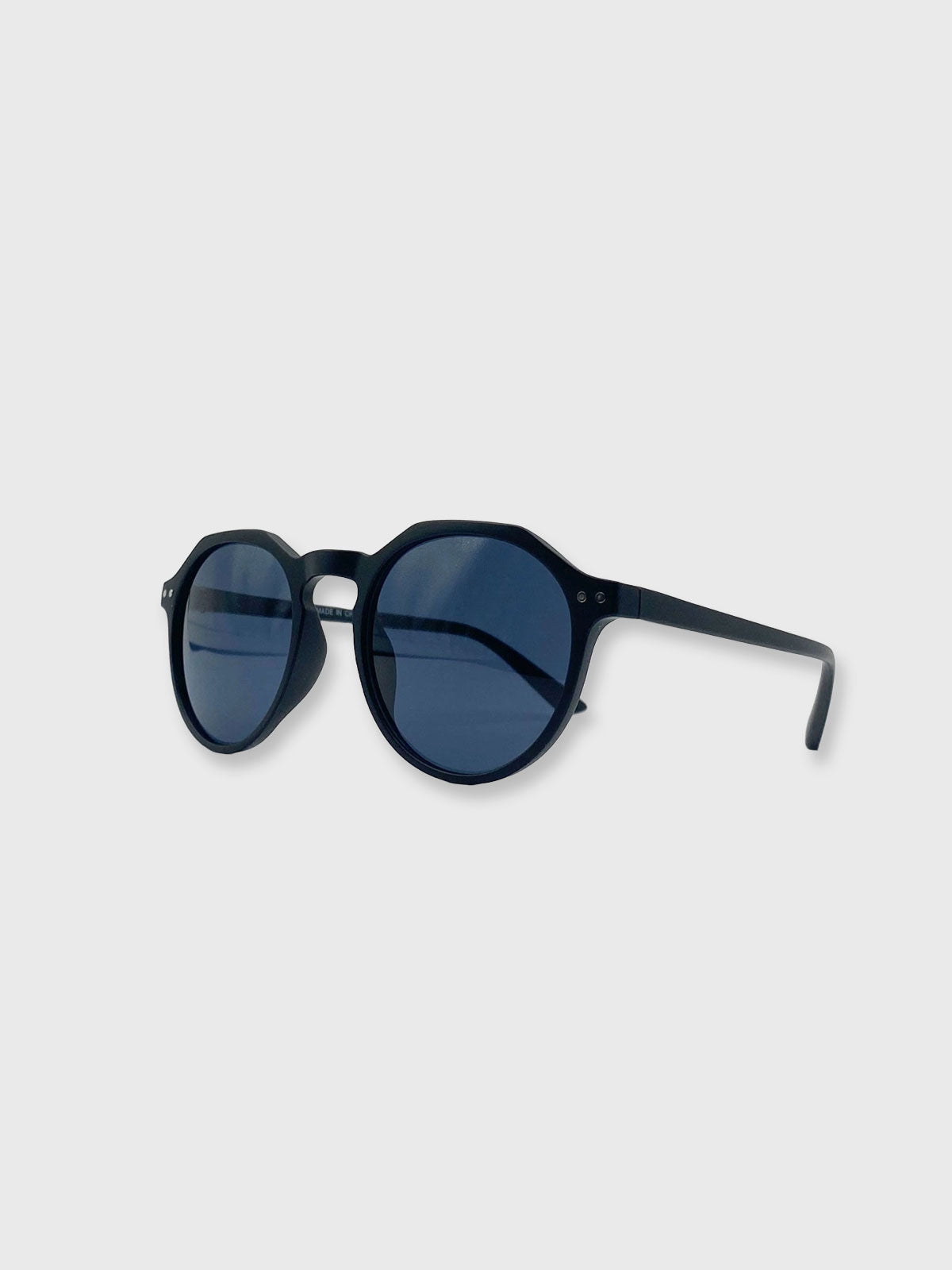 Sunglasses Classic Preppy -  Black Smoke