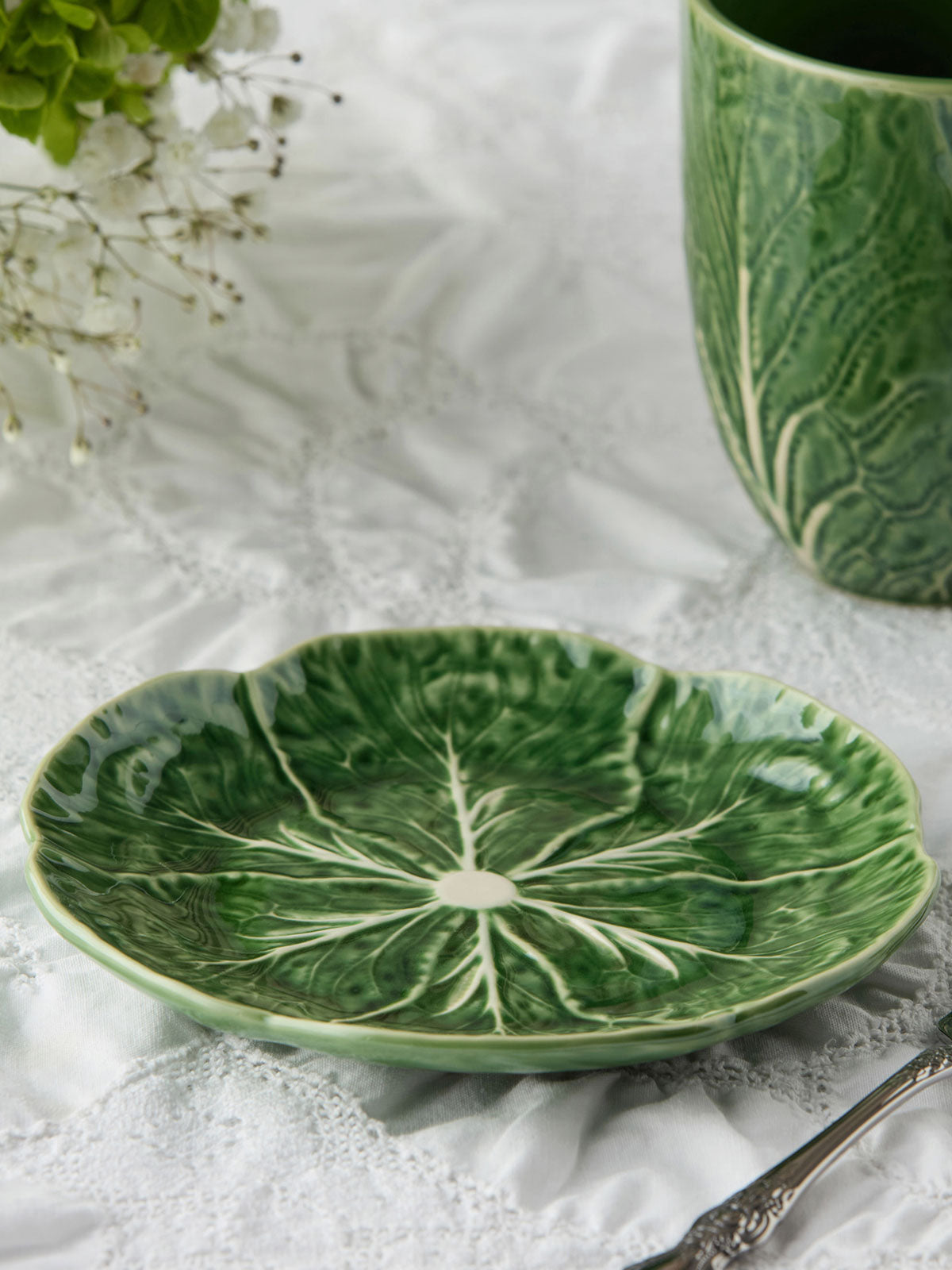 Green Cabbage Leaf Canape Plate - 15.2cm