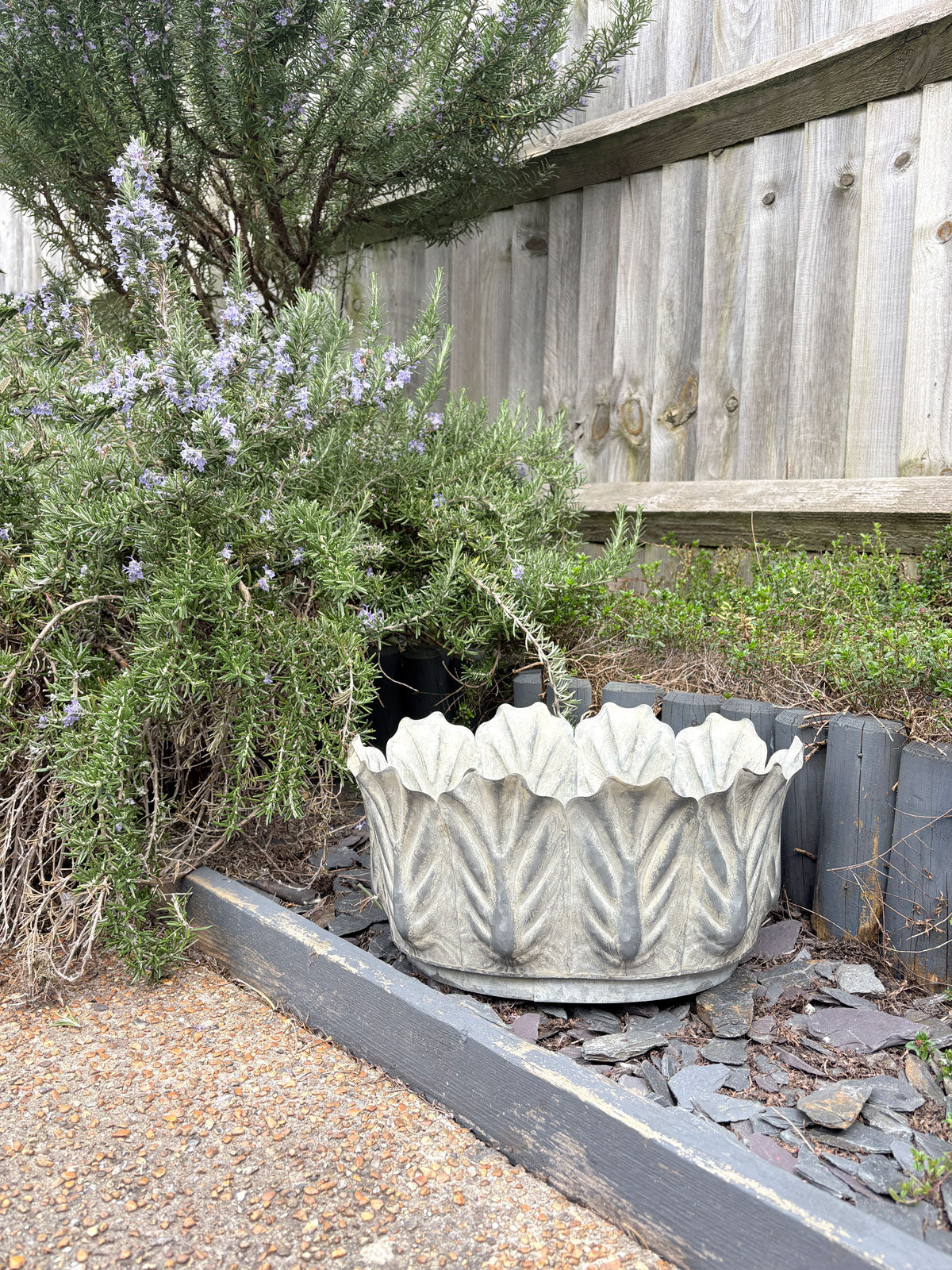 Metal Foliate Leaf Shaped Planter - 37cm