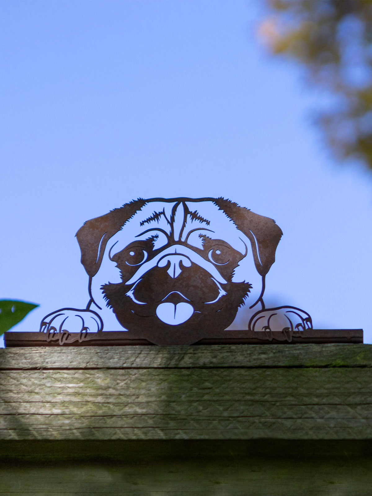 Metal Peeking Garden Wall Decoration - Pug Dog
