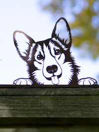Metal Peeking Garden Wall Decoration - German Shepherd Dog