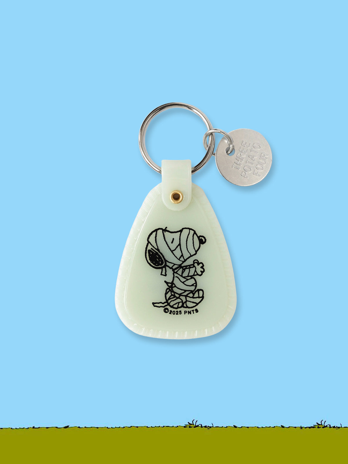 Peanuts X 3P4 Keyring - Glow in the Dark - Halloween Snoopy