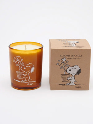Peanuts Snoopy Blooms Candle - Jasmine and Iris