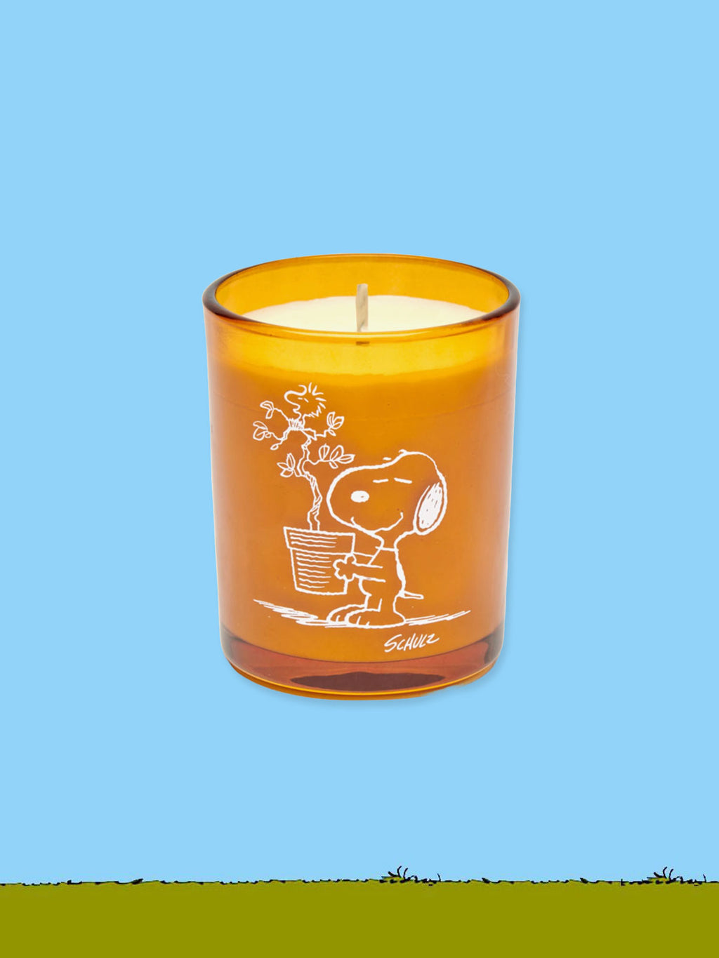 Peanuts Snoopy Blooms Candle - Jasmine and Iris