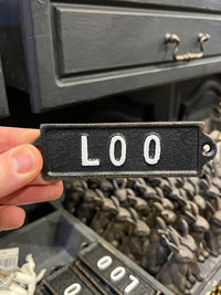 Loo (toilet) - Cast Iron Sign