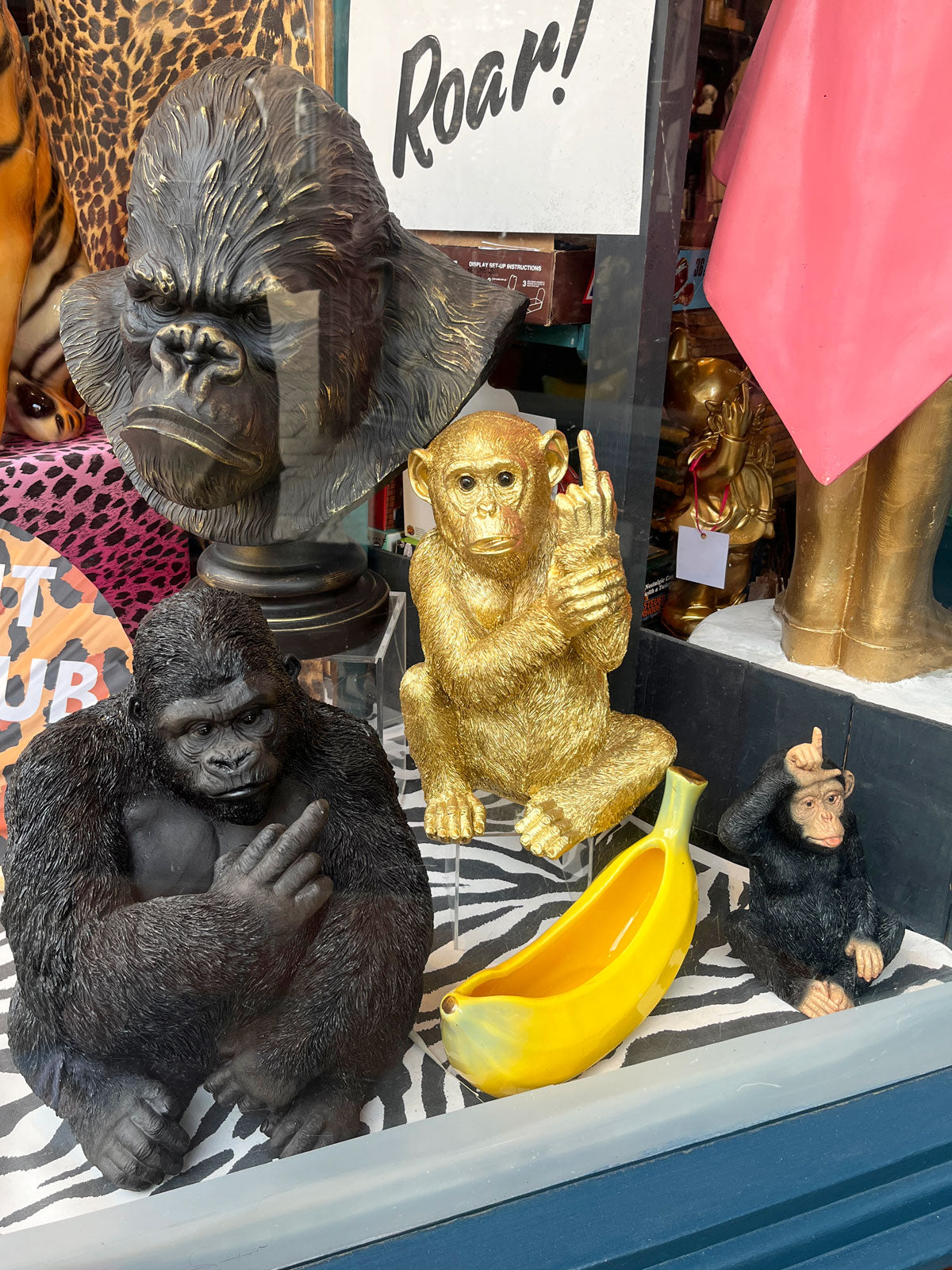 Up Yours Finger Monkey - Gold