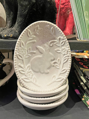 Cream Porcelain Embossed Rabbit & Flower Dish