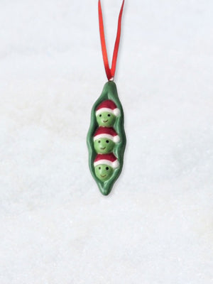 Christmas Decoration - Peas in a Pod