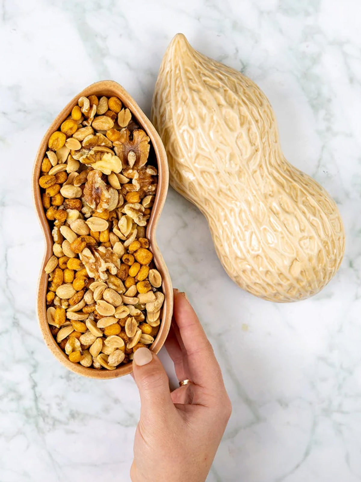 Fisura - Peanut Shaped Lidded Dish