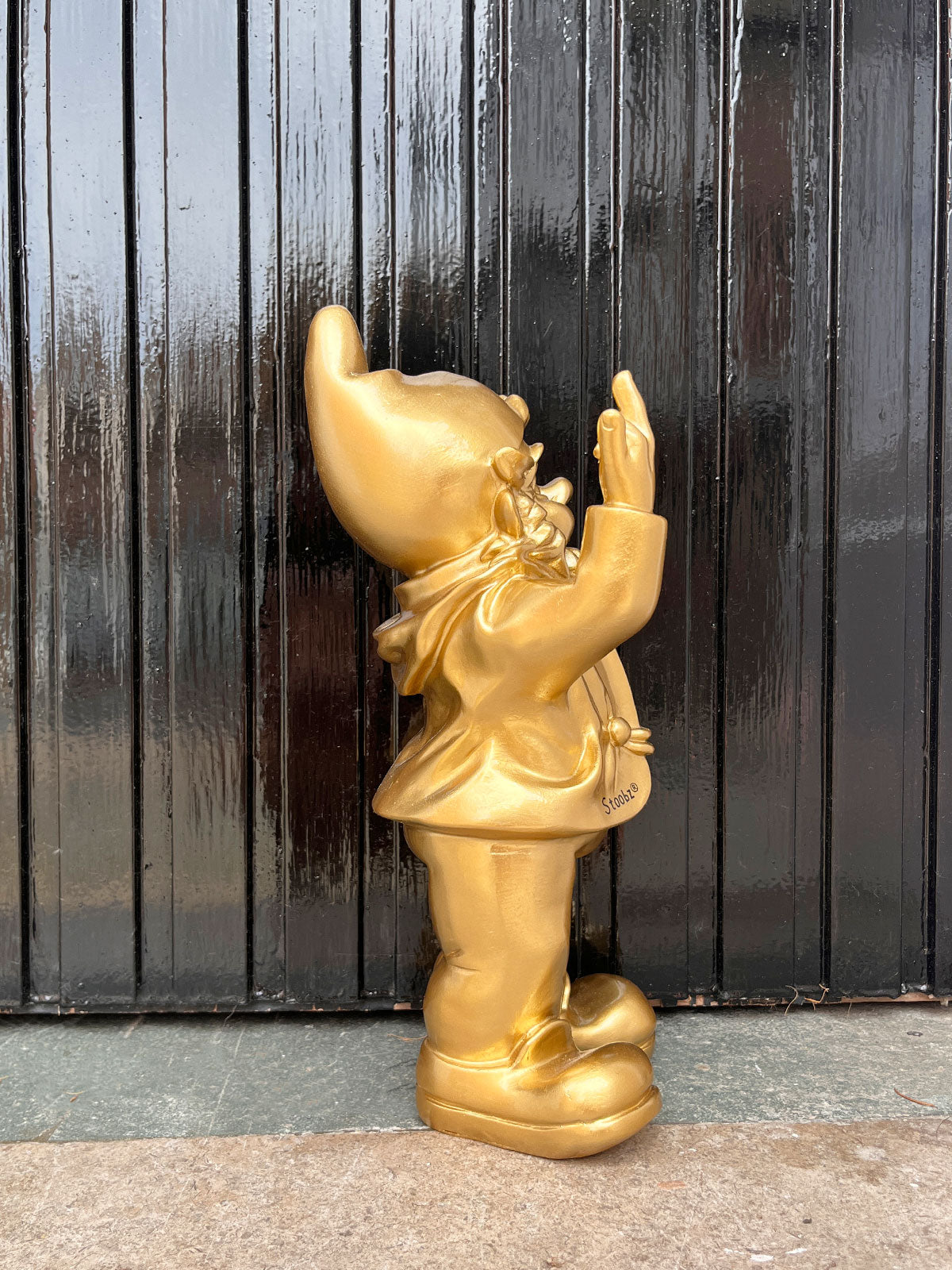 Naughty Finger Gnome 32cm - Gold