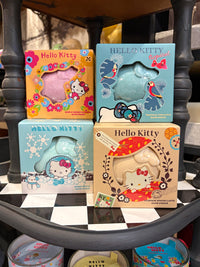 Hello Kitty Bath Bomb - Spring Rose & Cherry Blossom