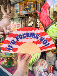 Fisura - It's Fucking Hot Slogan Fan - Red Waves