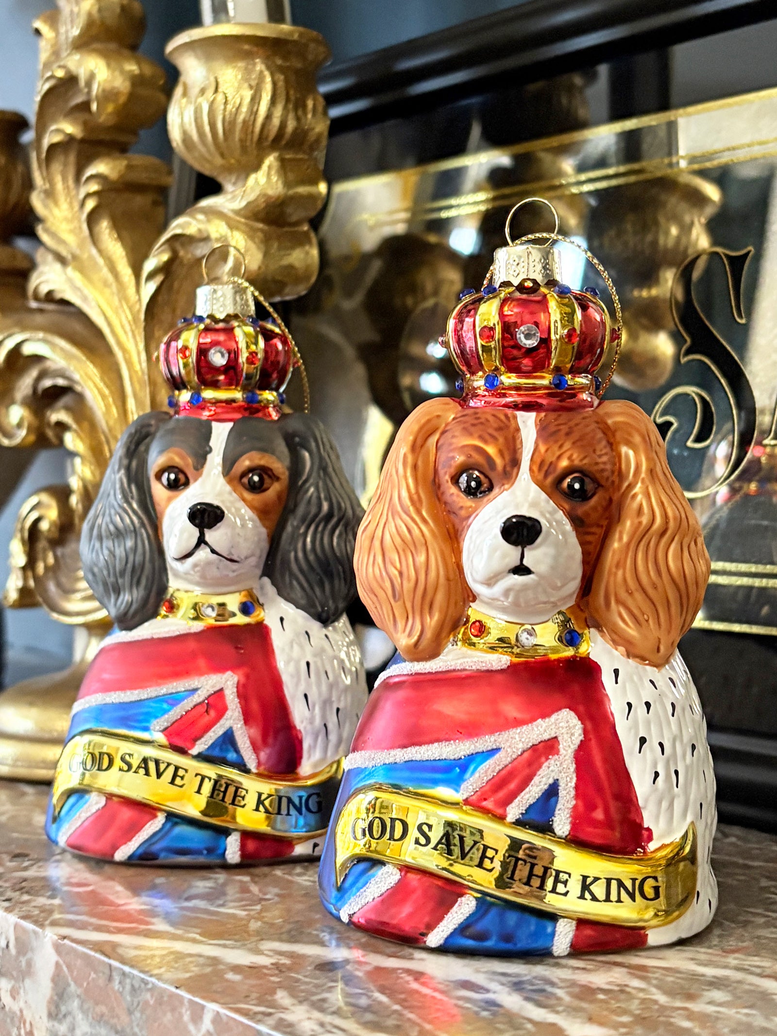 Christmas Ornament - God Save The King Charles Spaniel Tri-Colour Ruby