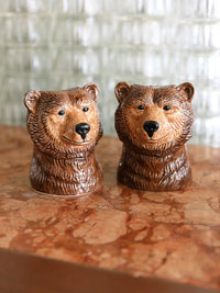 Klevering Grizzly Brown Bear Salt and Pepper Pots