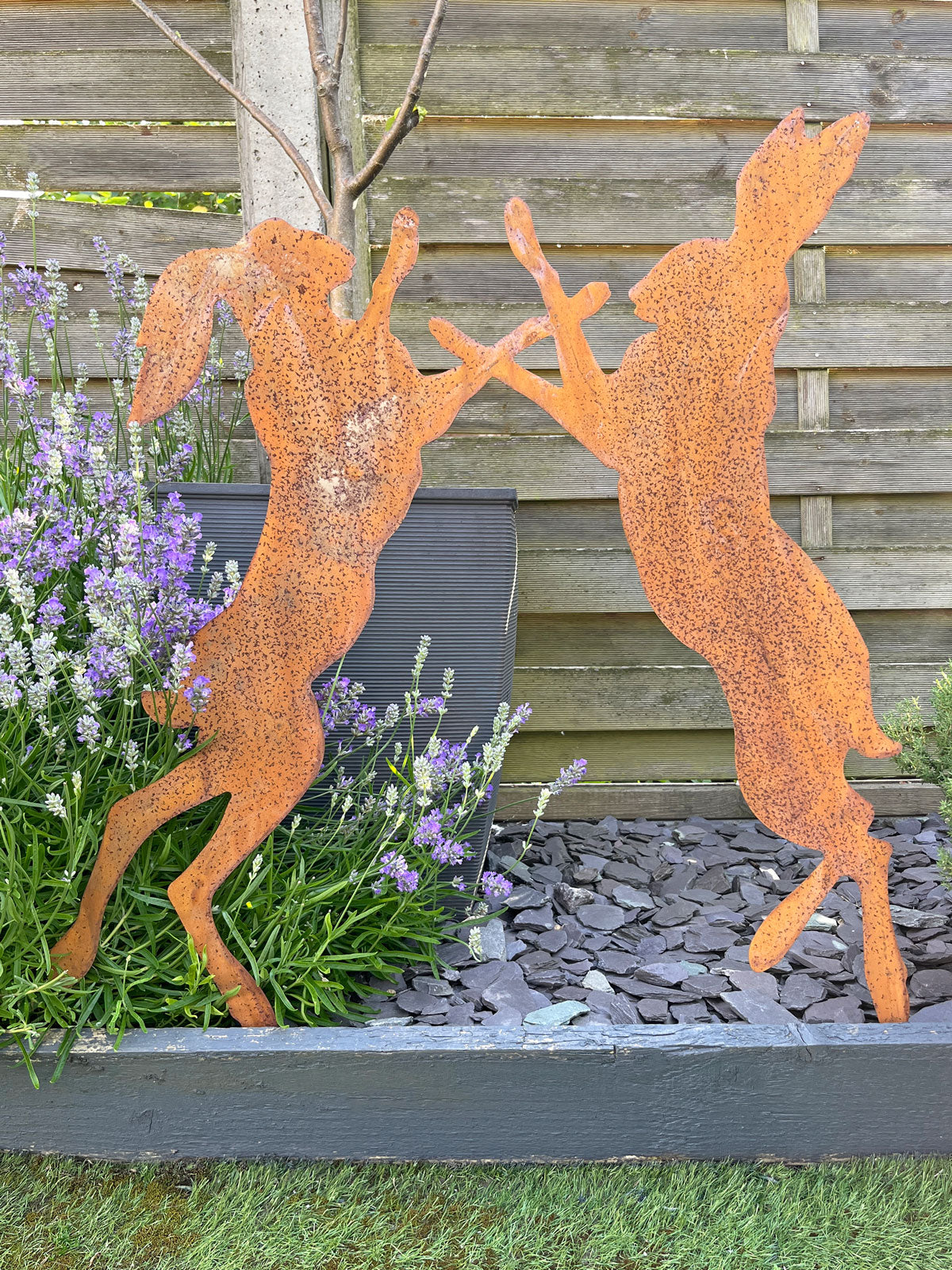 Metal Rusty 'Fighting Hares' Large Stake Sign