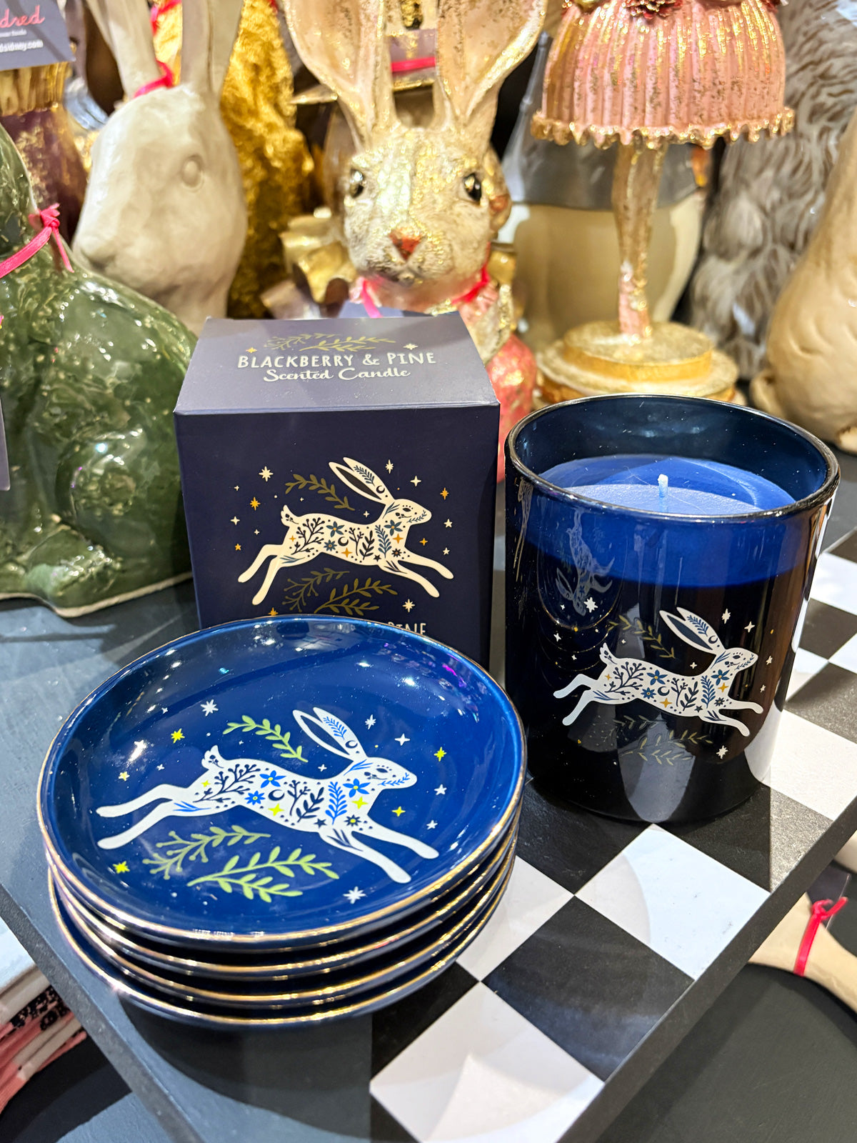 Leaping Hare / Rabbit Design Blackberry & Pine Candle