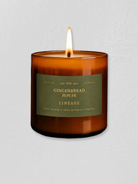 LINEAGE - Gingerbread House Candle