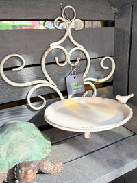 Wrought Iron Garden Pot Shelf / Bird Feeder