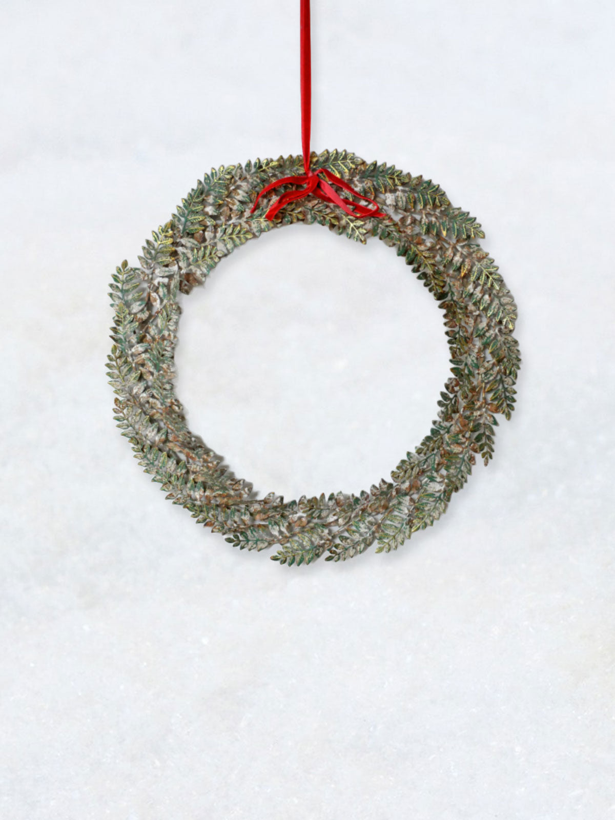 Metal Leaf Laurel Wreath - 36cm