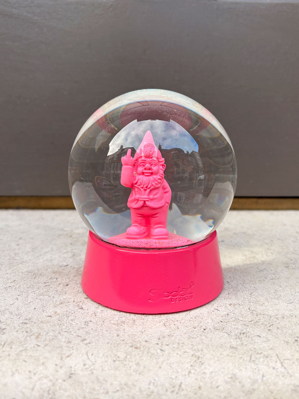 Snow Globe Naughty Finger Gnome - Pink