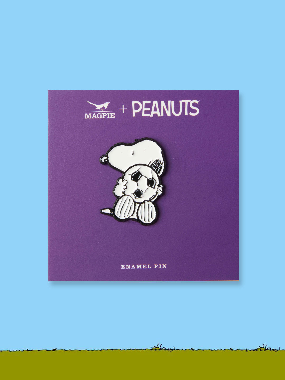 Peanuts Enamel Pin Badge - Snoopy Football