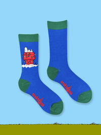 Peanuts Socks - Snoopy Christmas Doghouse