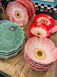 Red Poppy Head Design Side Plate - 22cm