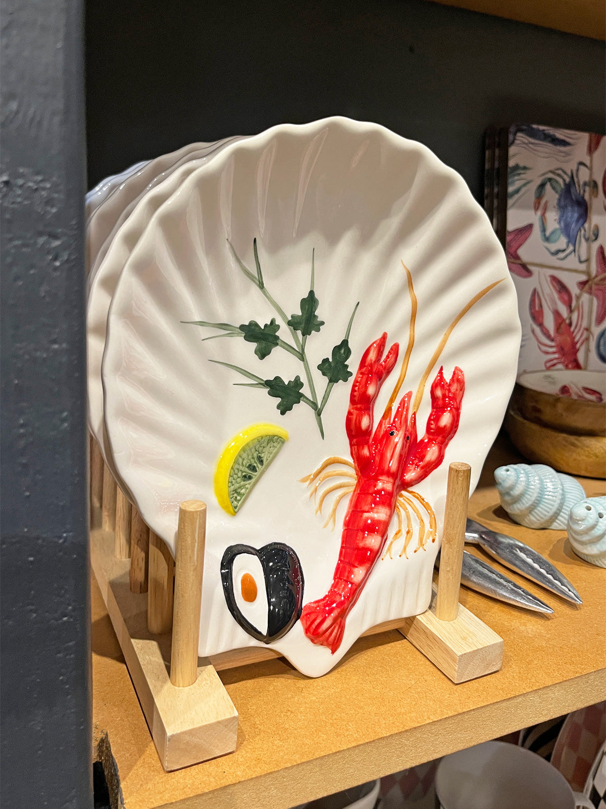 Ceramic Lobster Shell Plate - 22.5cm