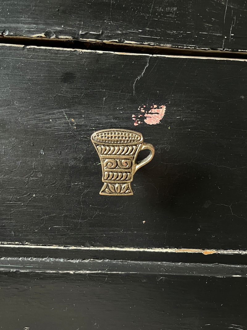Tea Cup Design Metal Knob - Antique Gold
