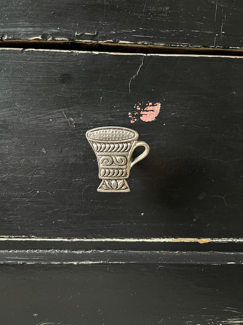 Tea Cup Design Metal Knob - Antique Silver