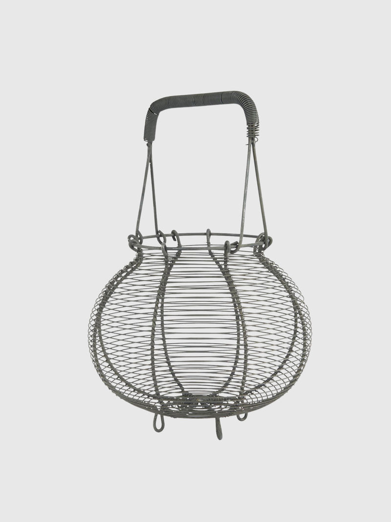 Traditional Style Wire Basket - Eggs
