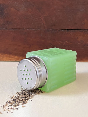 Jadeite Glass Salt / Pepper Shaker 2oz