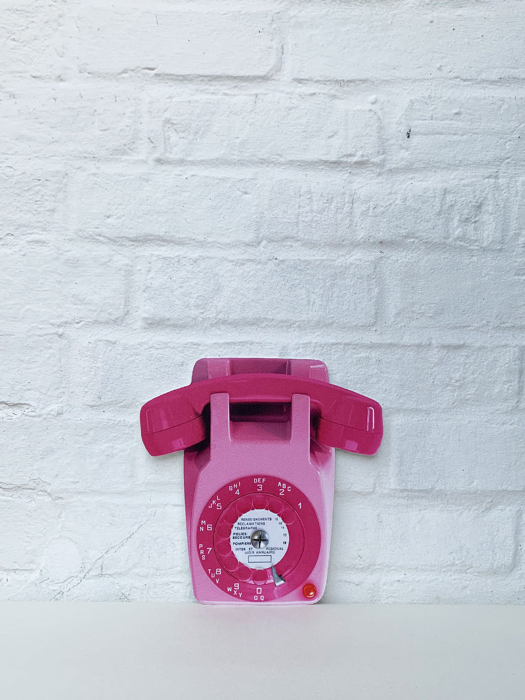 Koziel Cut Out - Telephone Pink