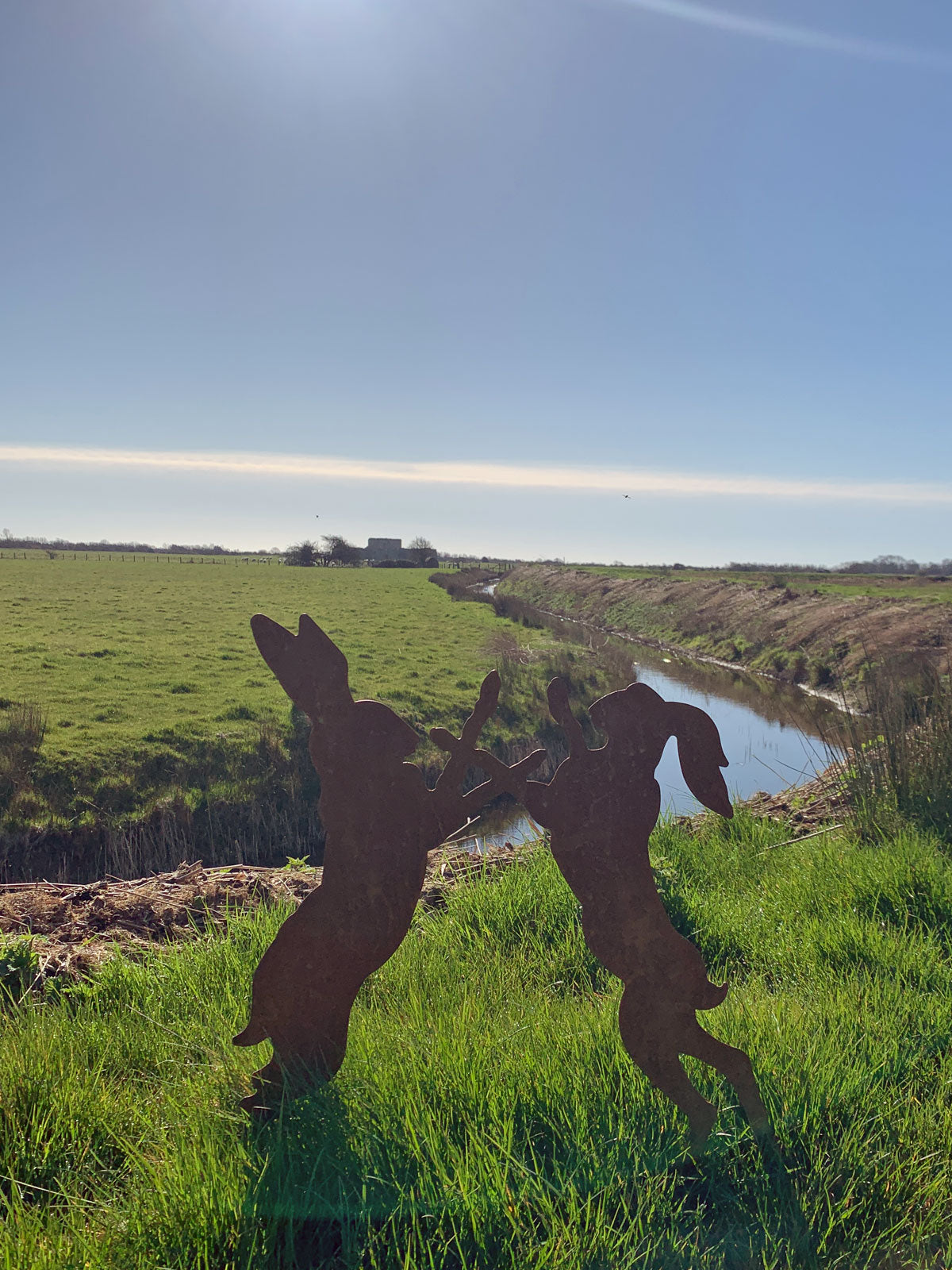 Metal Rusty 'Boxing Hares' Stake Sign