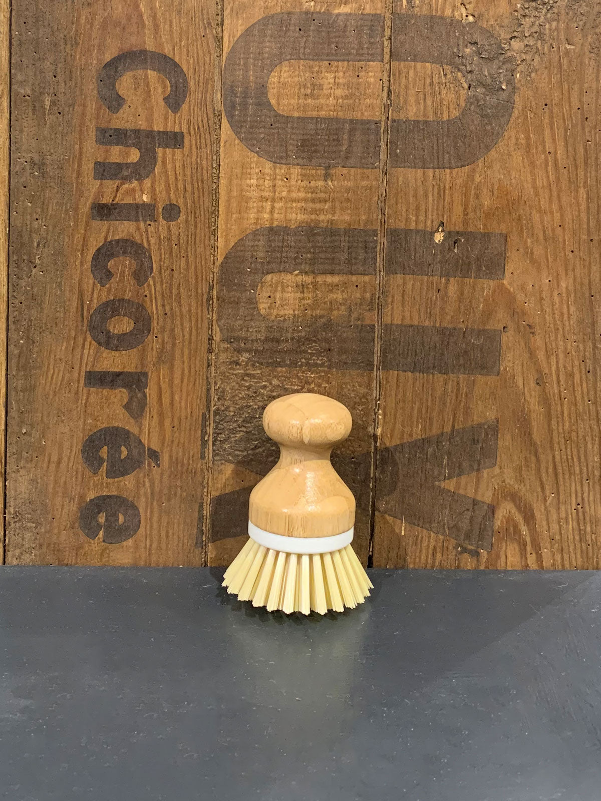 Traditional Bamboo Vegetable Brush